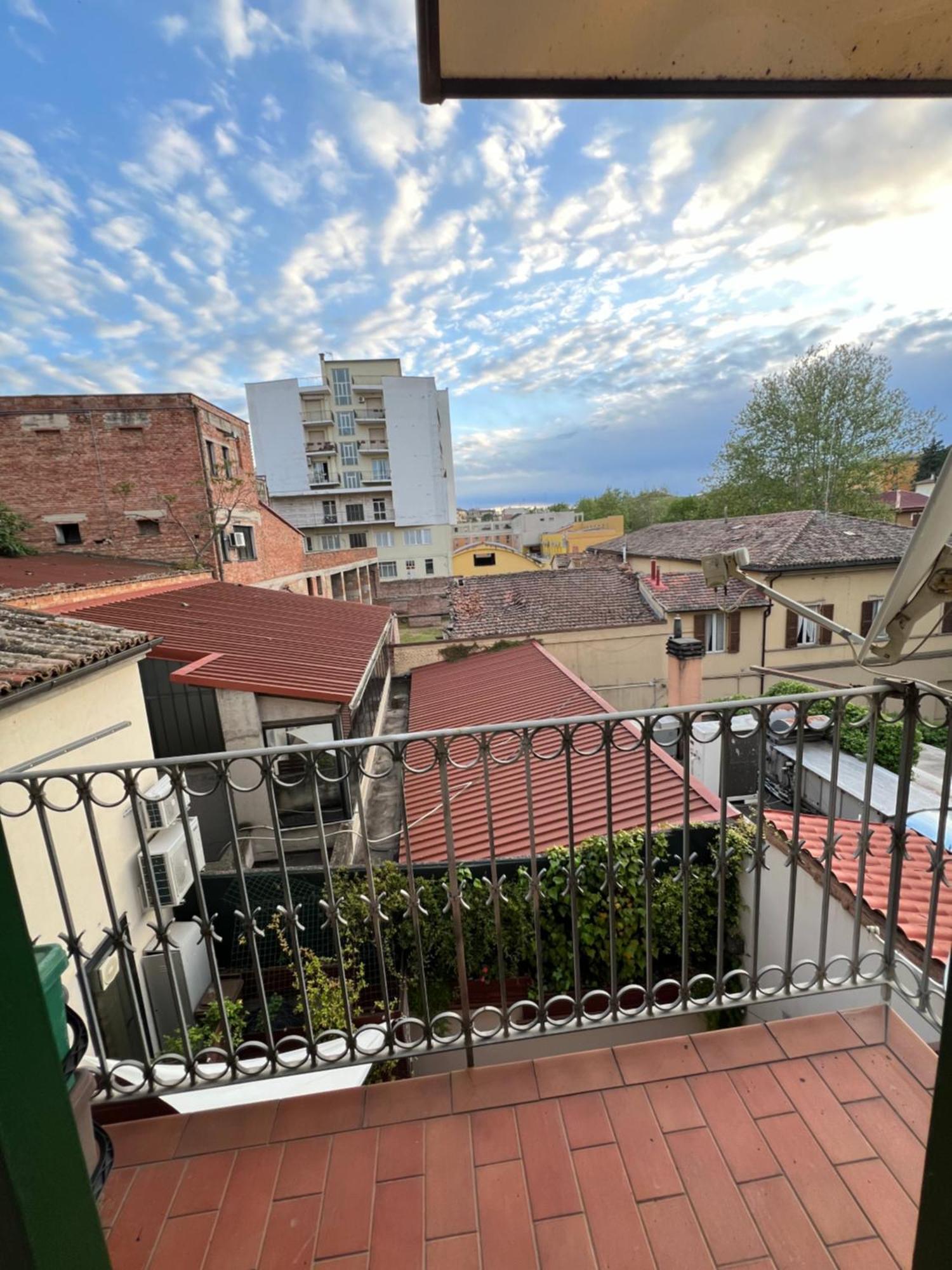 La Dimora Del Centro Apartment Iesi Exterior photo